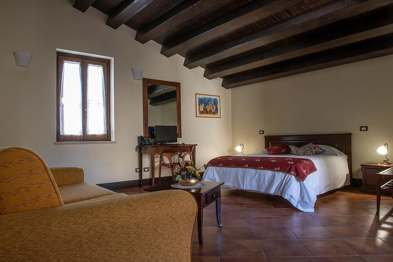 פטראליה סופראנה Hotel Residenza Petra