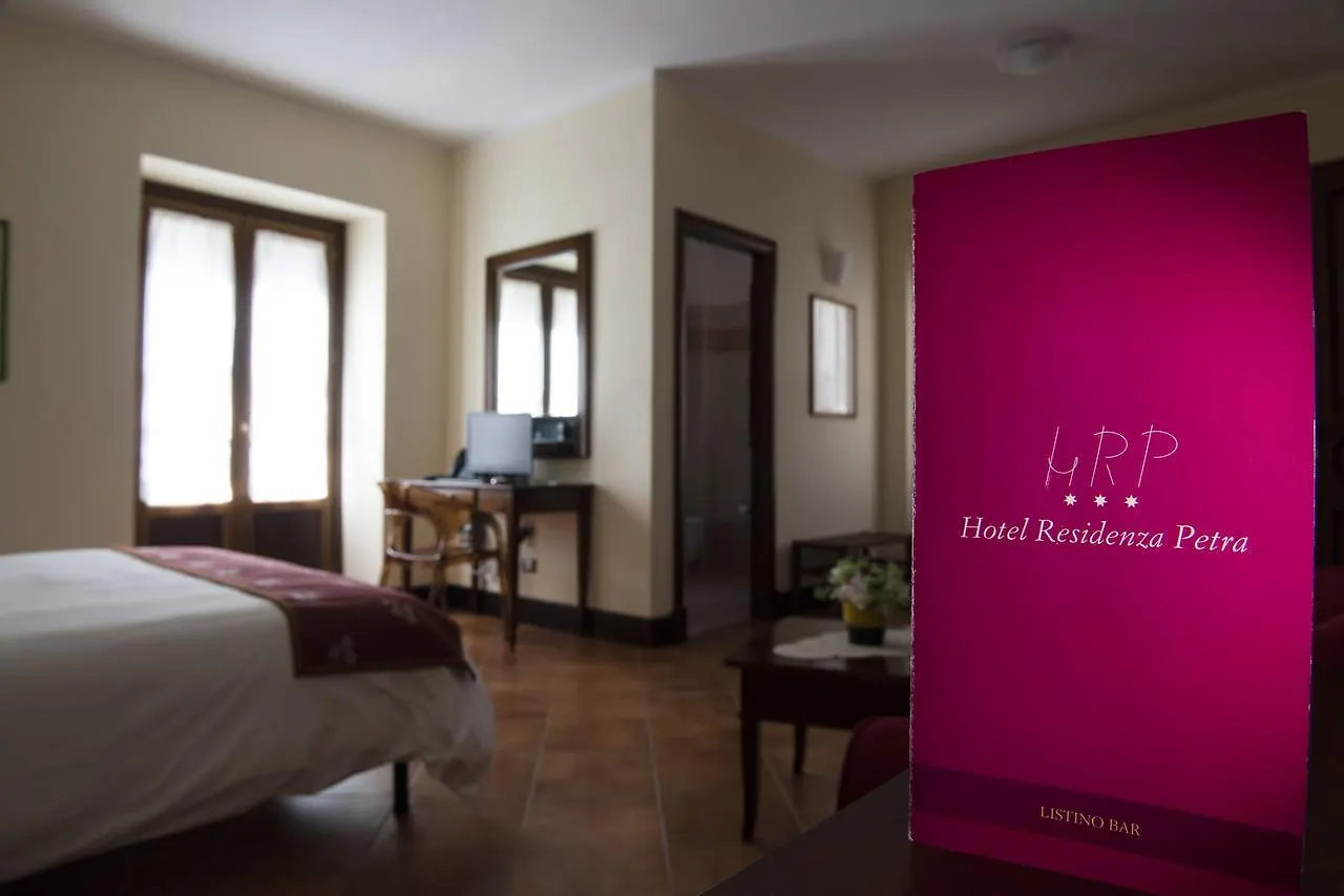 פטראליה סופראנה Hotel Residenza Petra 3*, פטראליה סופראנה איטליה